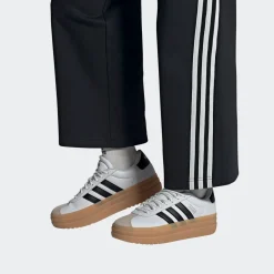 adidas Sportswear VI Court bold tennarit