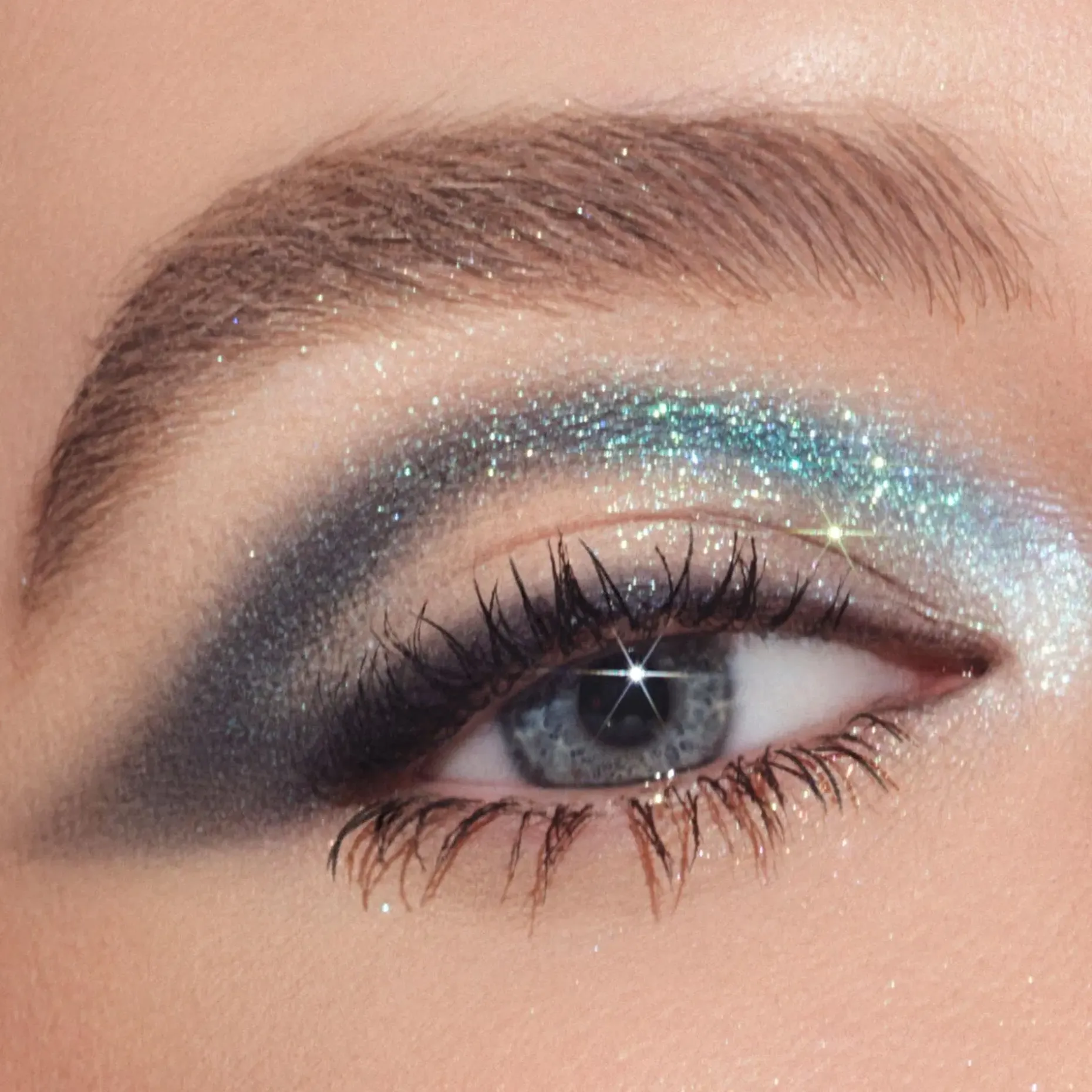 Anastasia Beverly Hills Cosmos Eyeshadow Palette luomiväripaletti