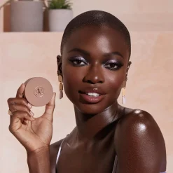 Anastasia Beverly Hills Cream Bronzer voidemainen aurinkopuuteri 30 g