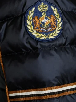 Andiata Victorine untuvatakki