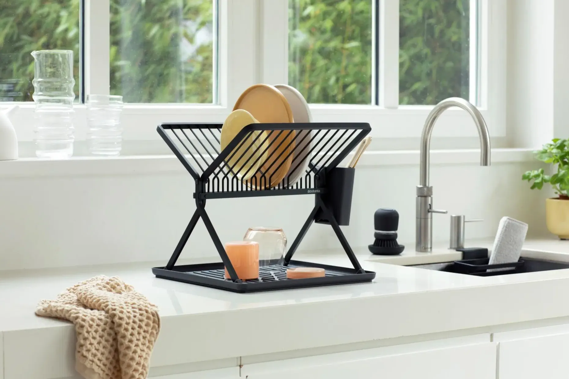 Brabantia astiankuivausteline kokoontaittuva dark grey