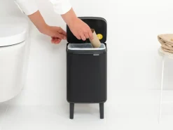 Brabantia Bo Hi roska-astia 4L matt black