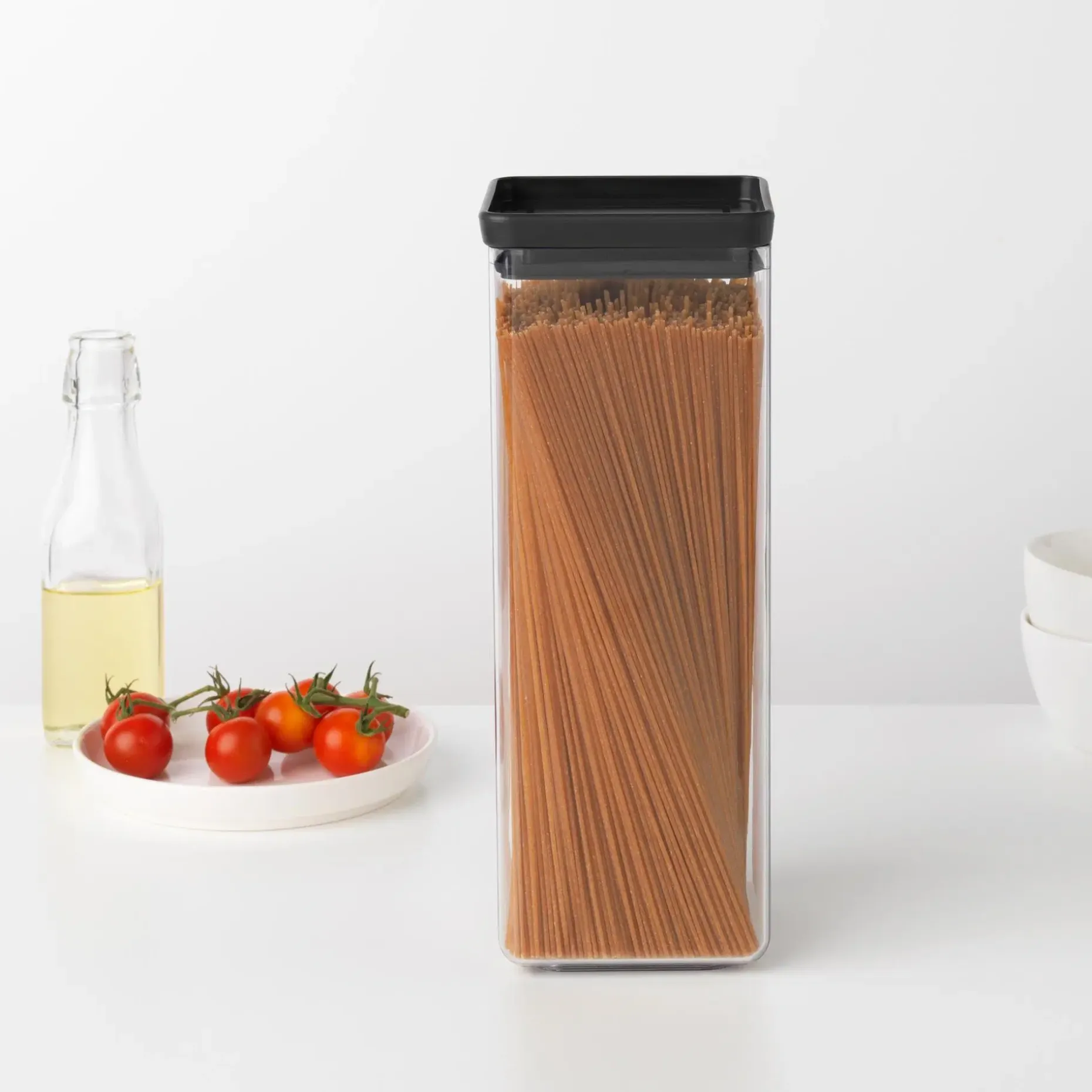 Brabantia nelikulmainen säilytyspurkki 2,5L dark grey