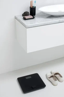 Brabantia ReNew digitaalinen henkilövaaka dark grey