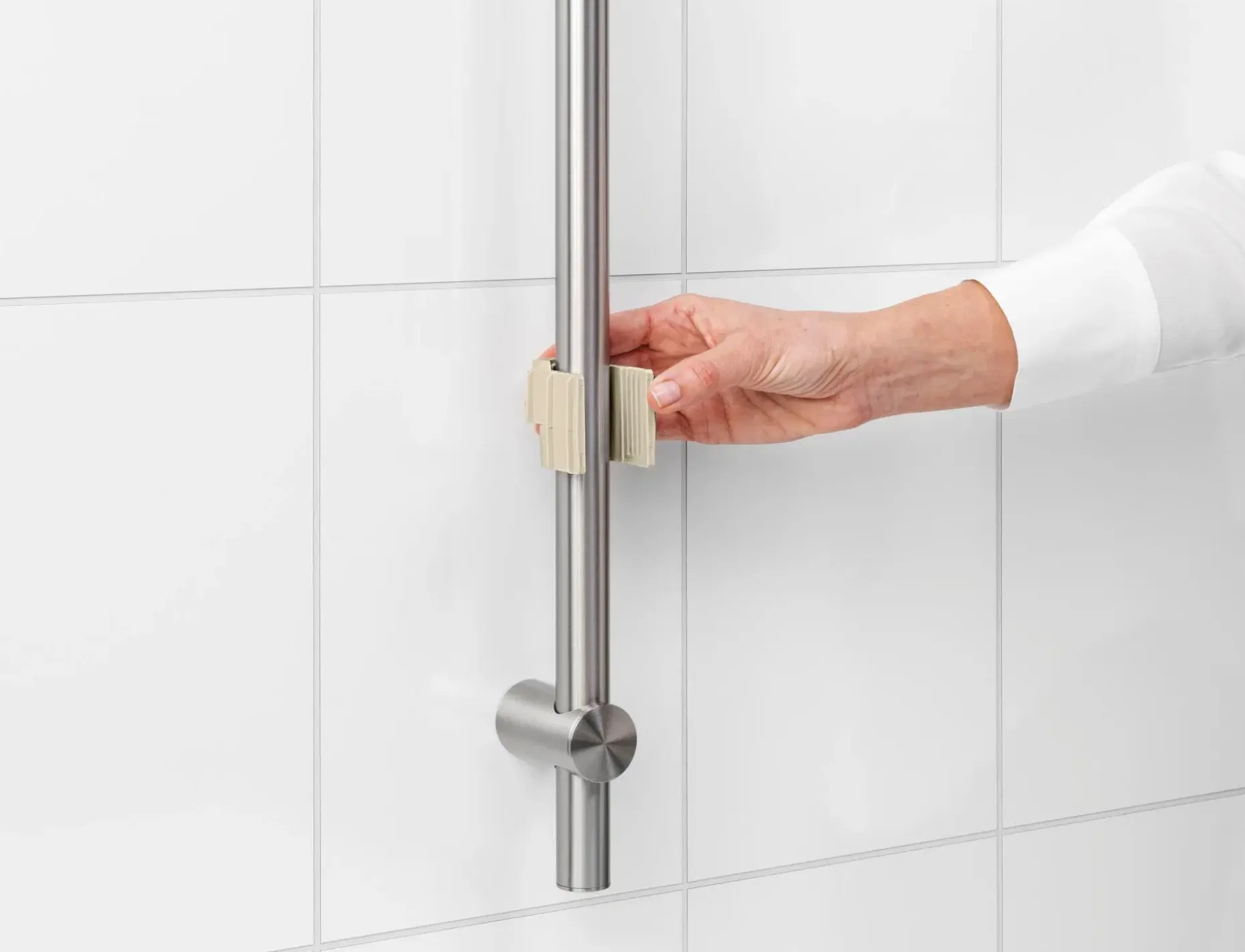 Brabantia ReNew suihkuhylly soft beige