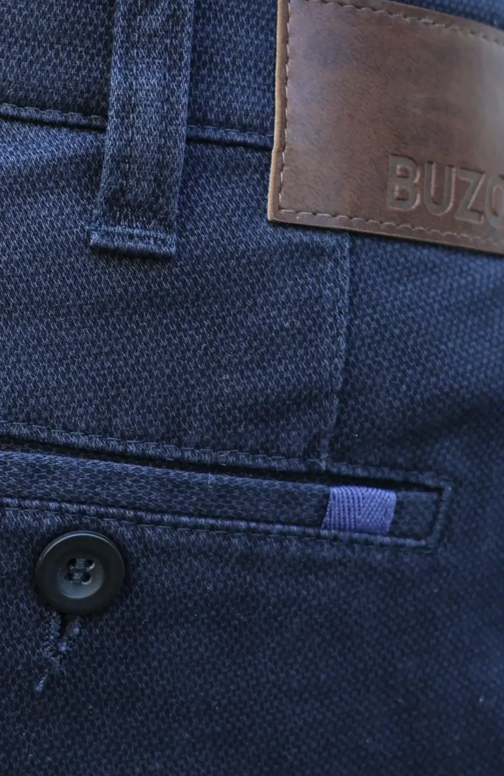 Buzo Denes 8027 housut