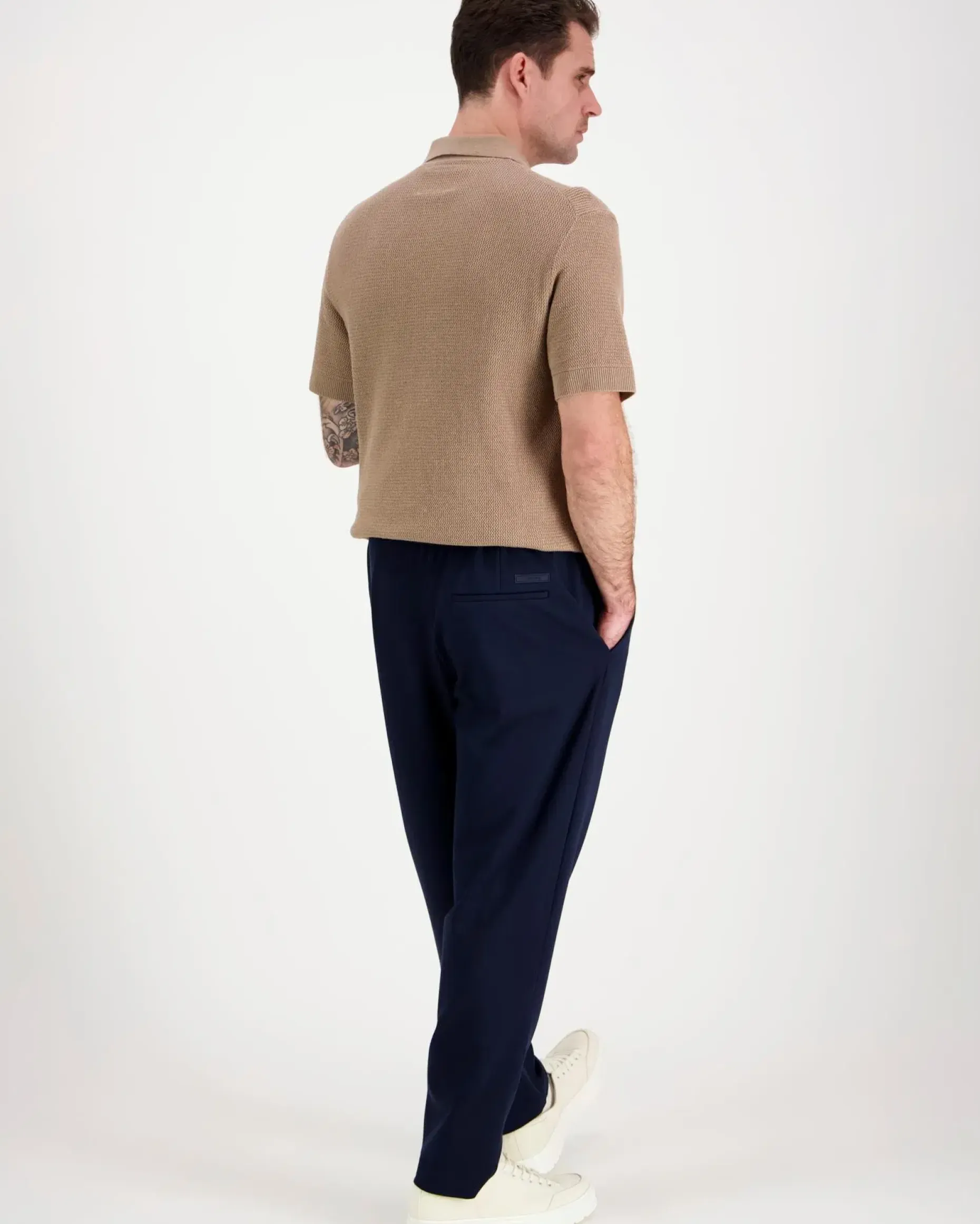 Calvin Klein Slim tapered knit pleated pant housut