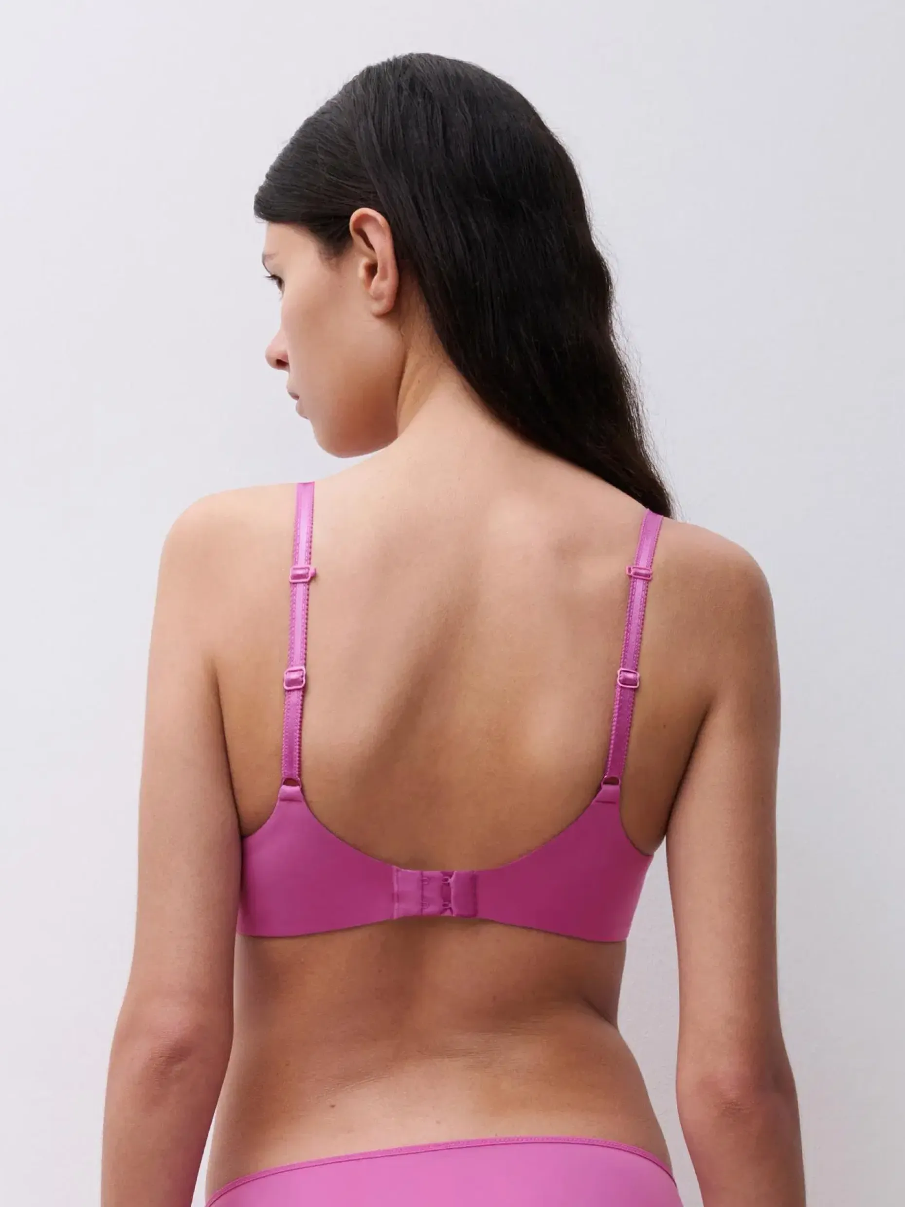 Chantelle Easy Feel Norah plunge rintaliivit