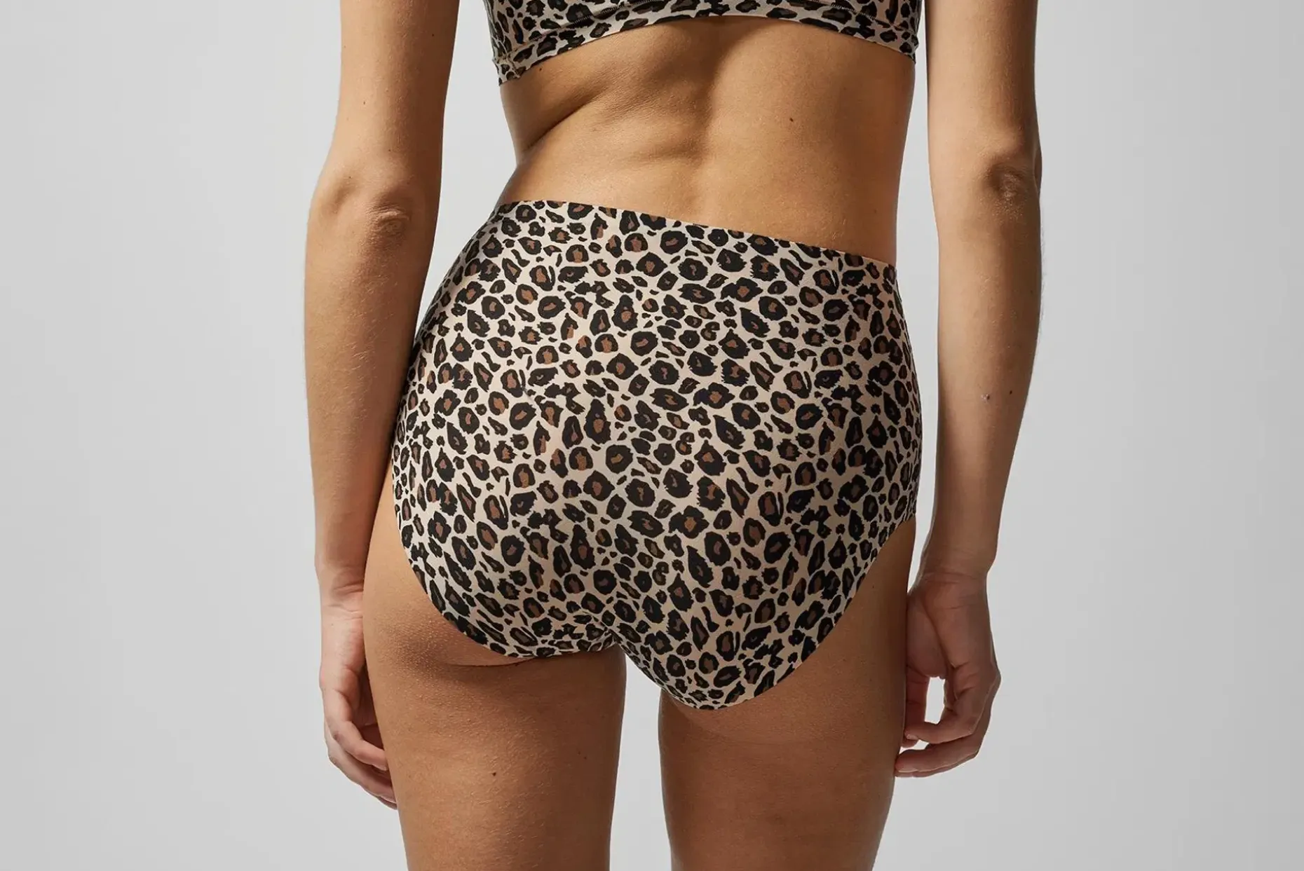 Chantelle Softstretch maksialushousut
