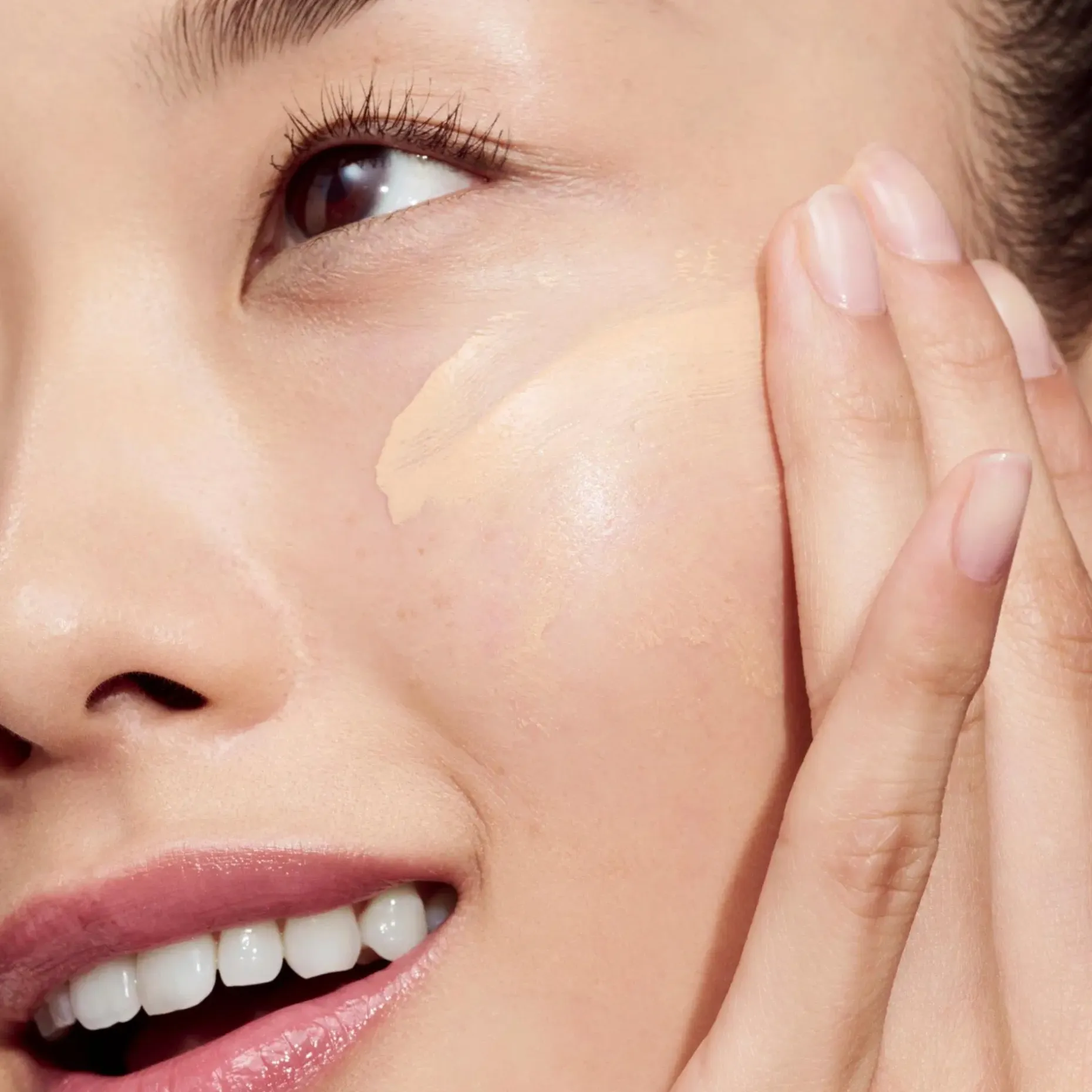 Clinique Even Better Vitamin Makeup SPF50 meikkivoide 30 ml
