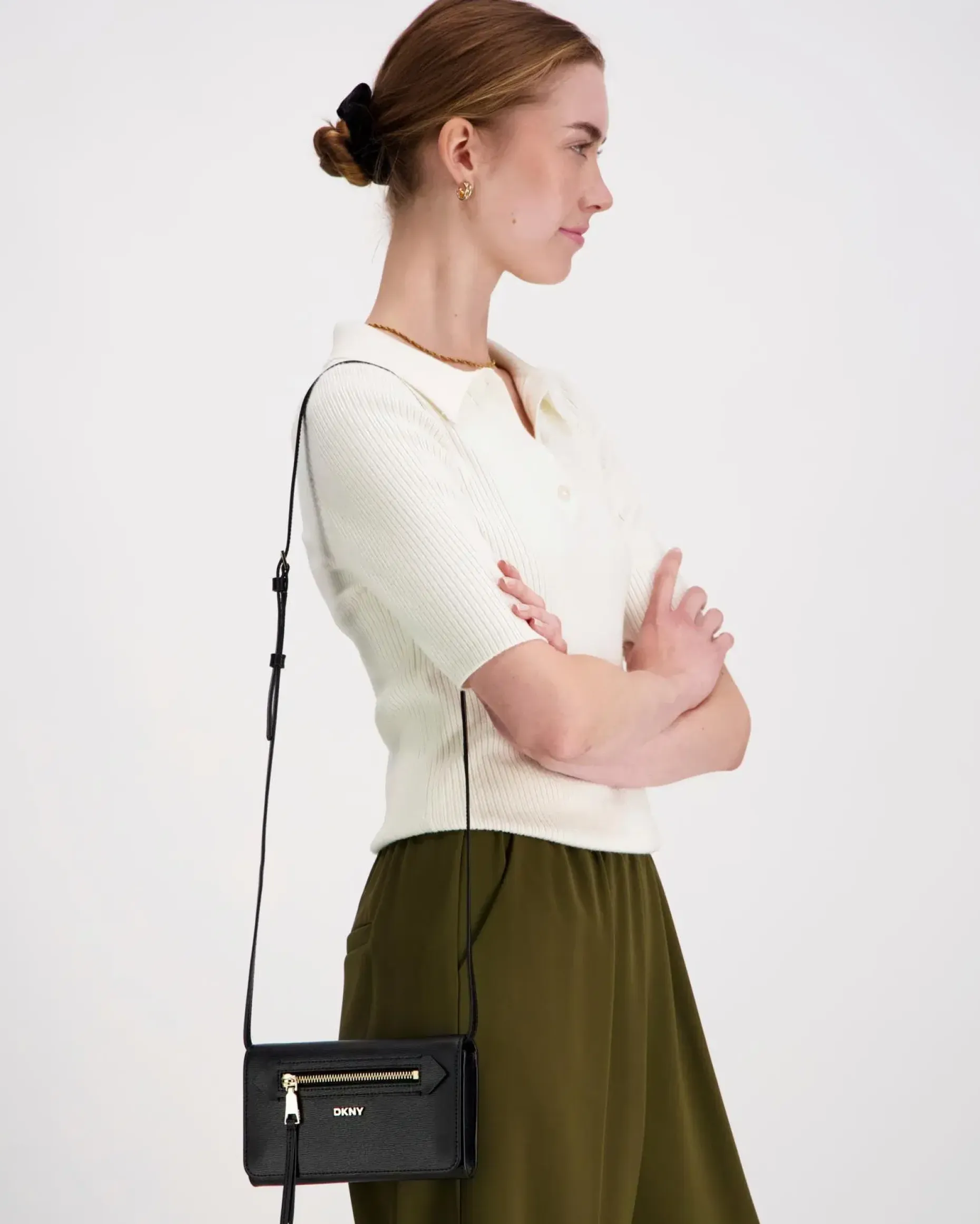 DKNY Bryant Avenue lompakkolaukku