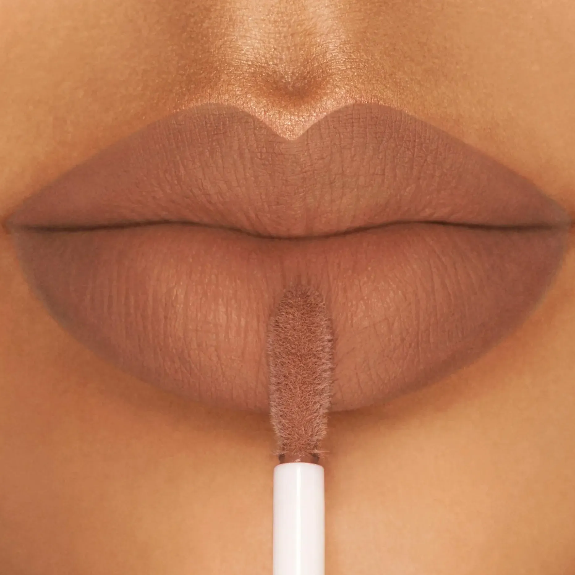 Dolce & Gabbana Everkiss Soft Matte Liquid Lipstick huulipuna 5 ml
