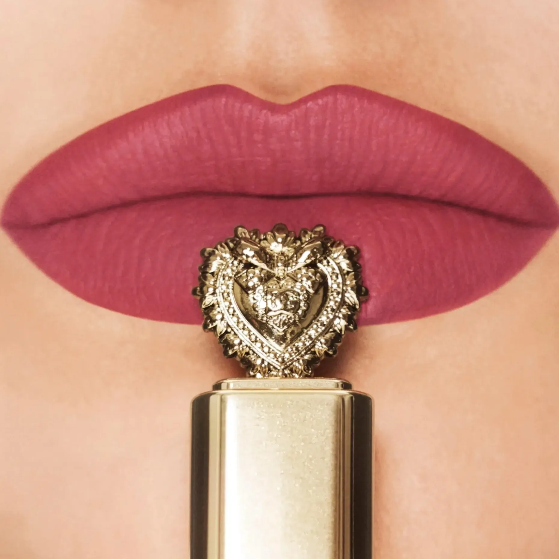 Dolce & Gabbana Everkiss Soft Matte Liquid Lipstick huulipuna 5 ml