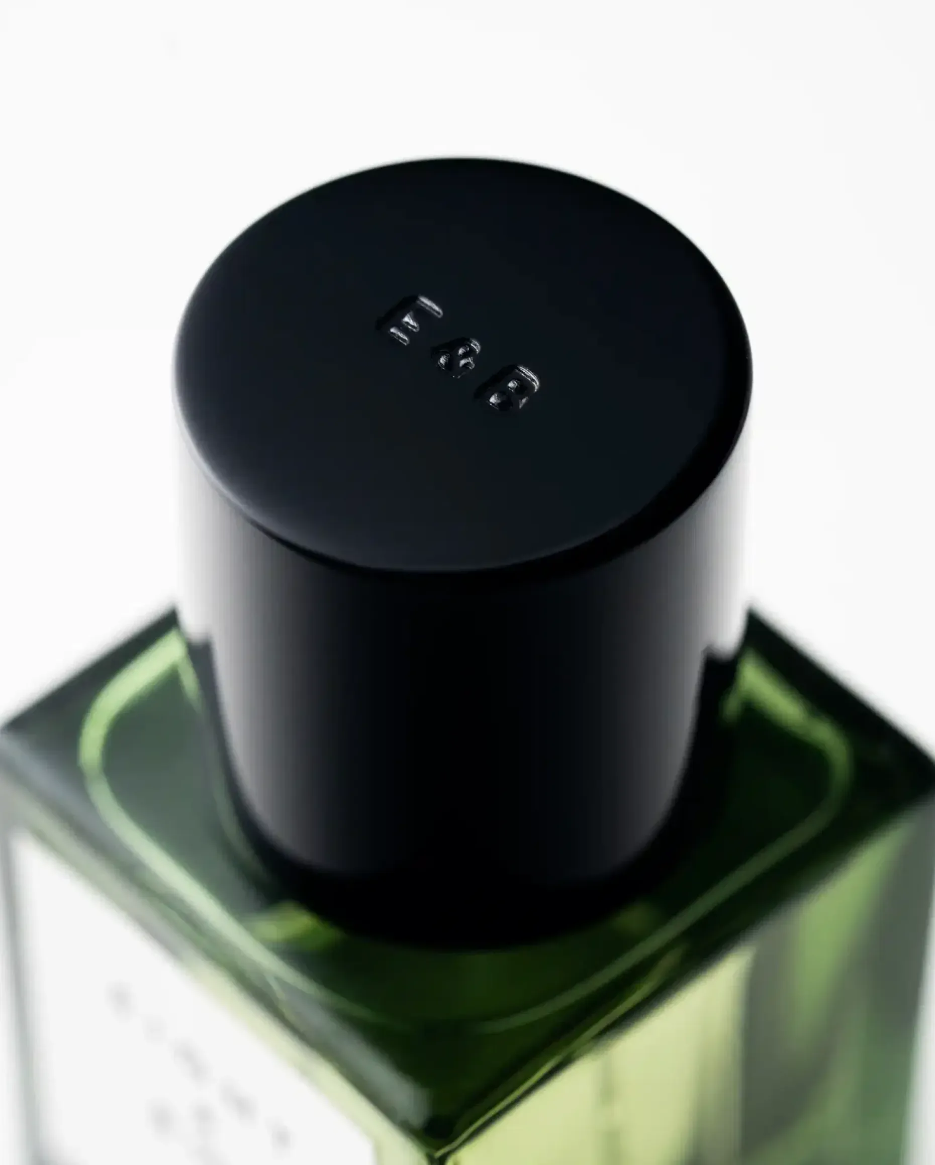 Eight & Bob Perfume Le Trou 19 Du Phare tuoksu 30ml