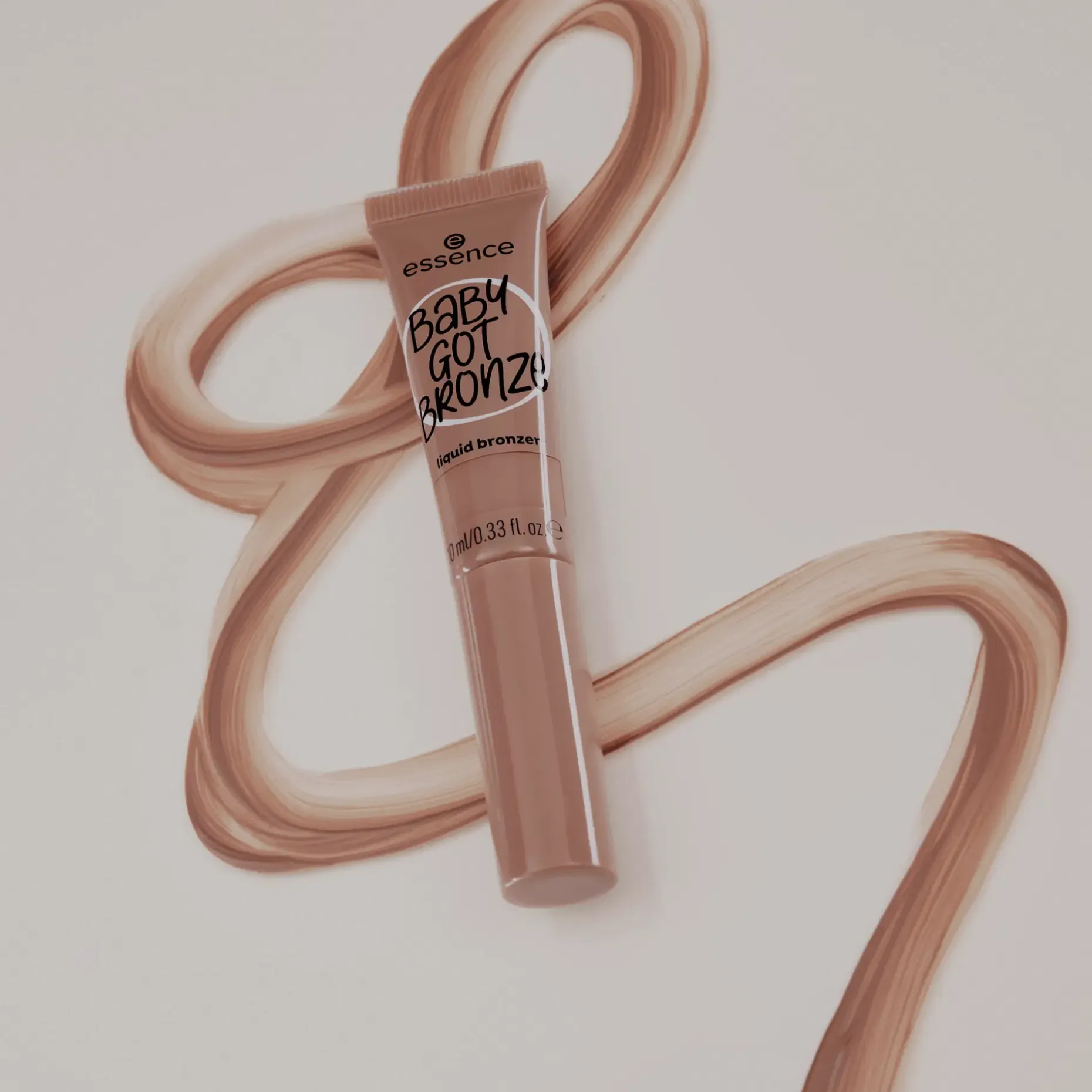 essence BABY GOT BRONZE nestemäinen aurinkopuuteri 10 ml