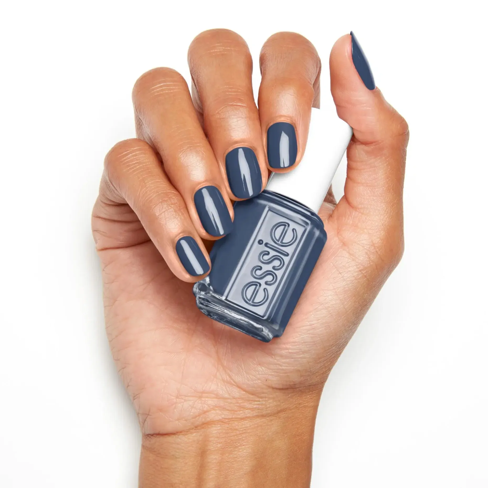 essie original 896 to me from me kynsilakka 13,5 ml