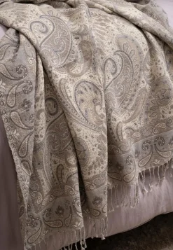 Fanni K Torkkupeitto Paisley 130x170 cm