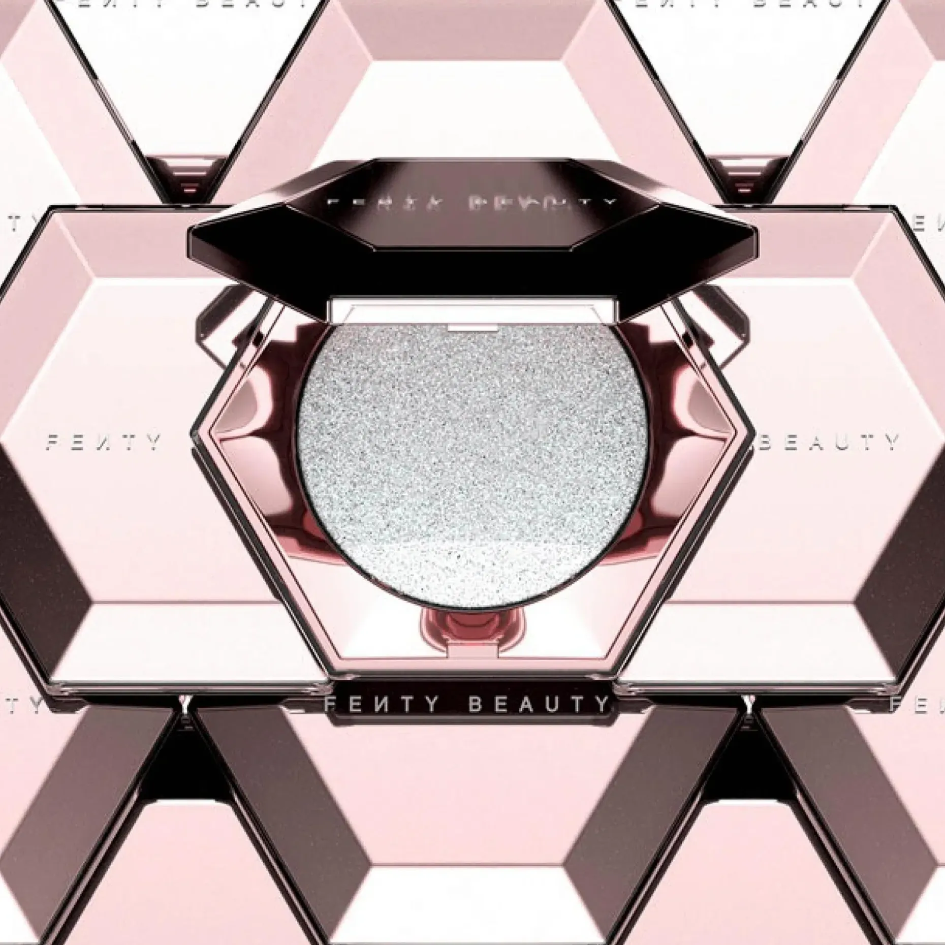 Fenty Beauty Diamond Bomb All Over Diamond Veil hohdepuuteri 8 g