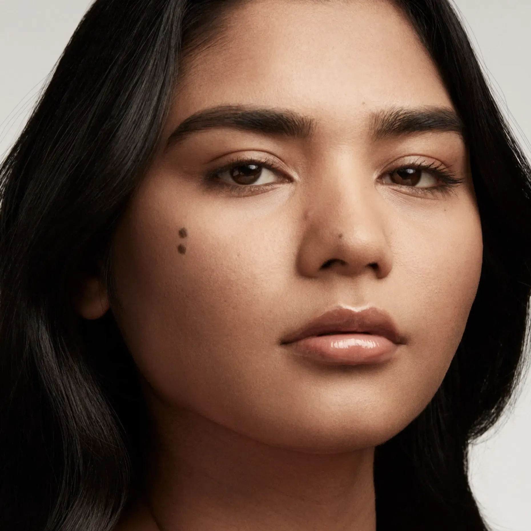 Fenty Beauty Pro Filt'r Soft Matte Powder Foundation meikkipuuteri 9,1 g