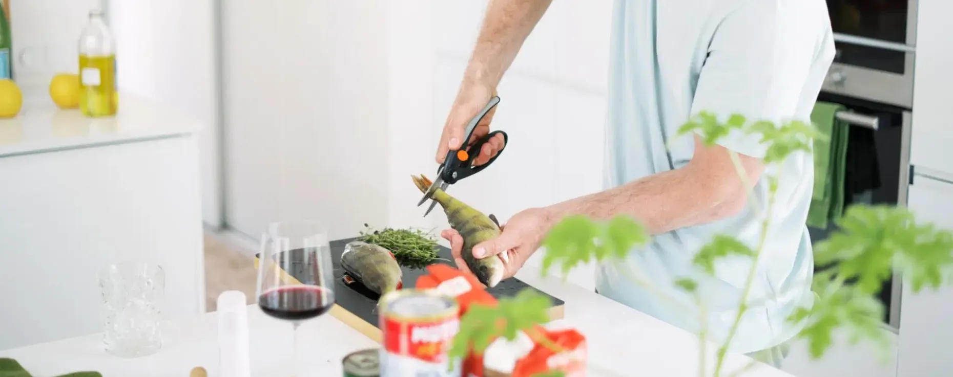 Fiskars Functional Form kalasakset 22cm