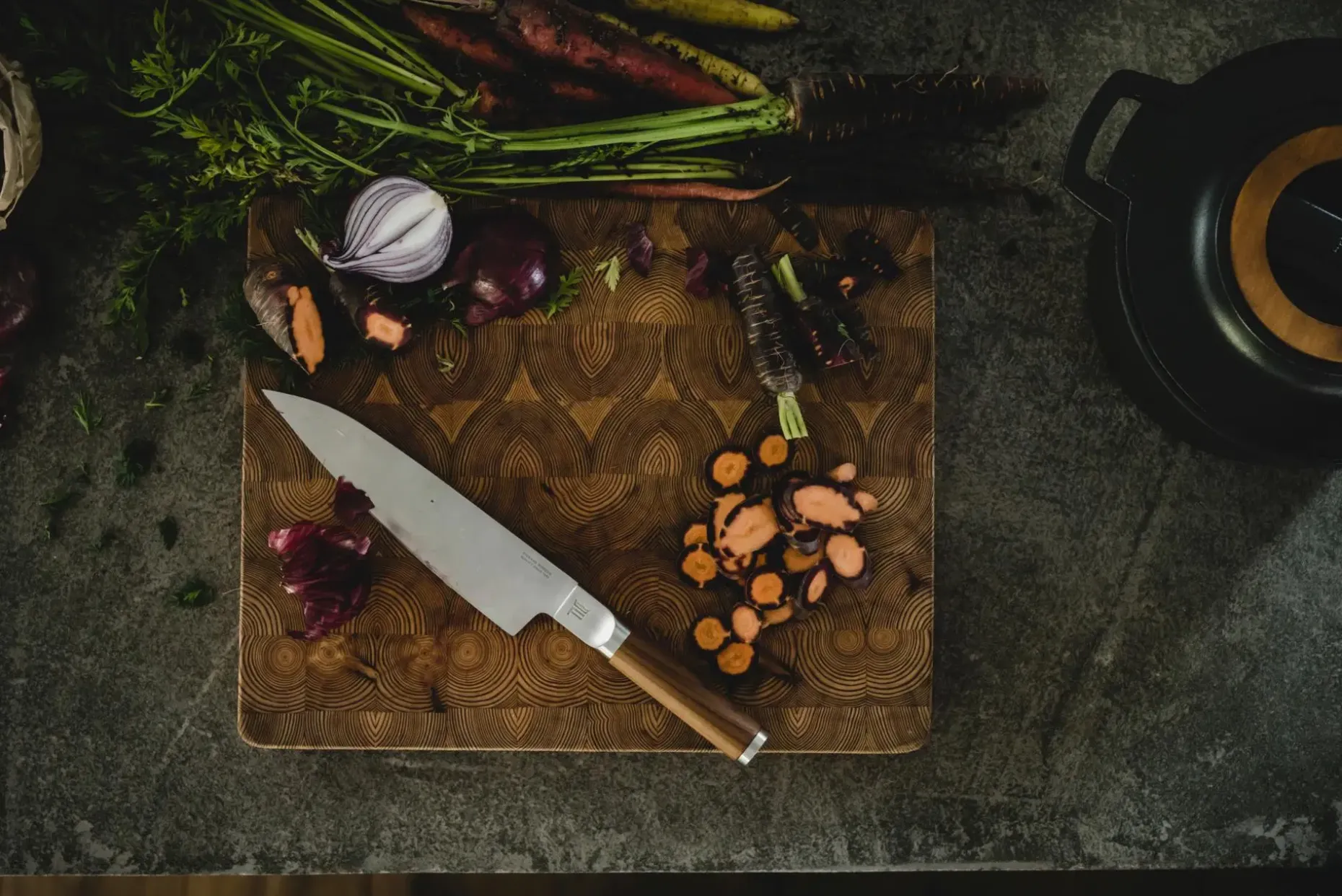 Fiskars Norden iso kokinveitsi