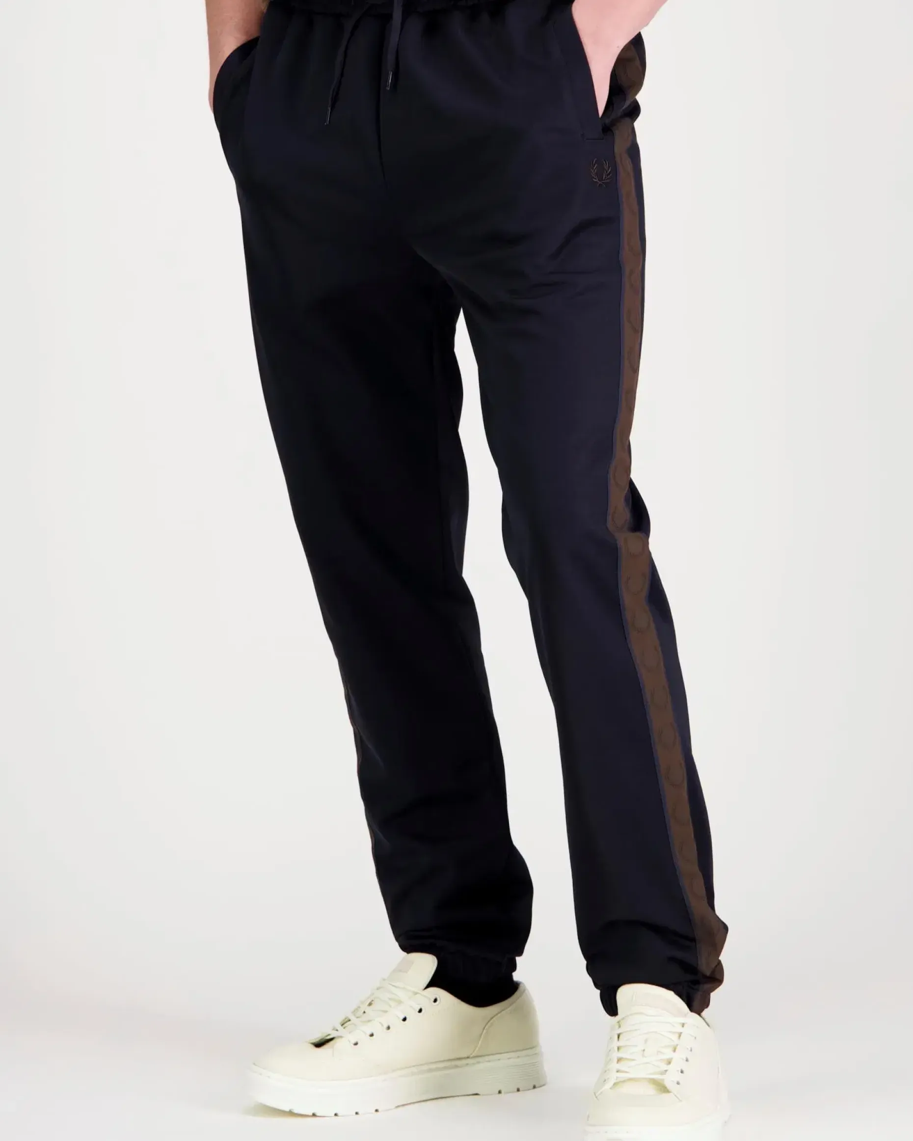 Fred Perry Track verryttelyhousut