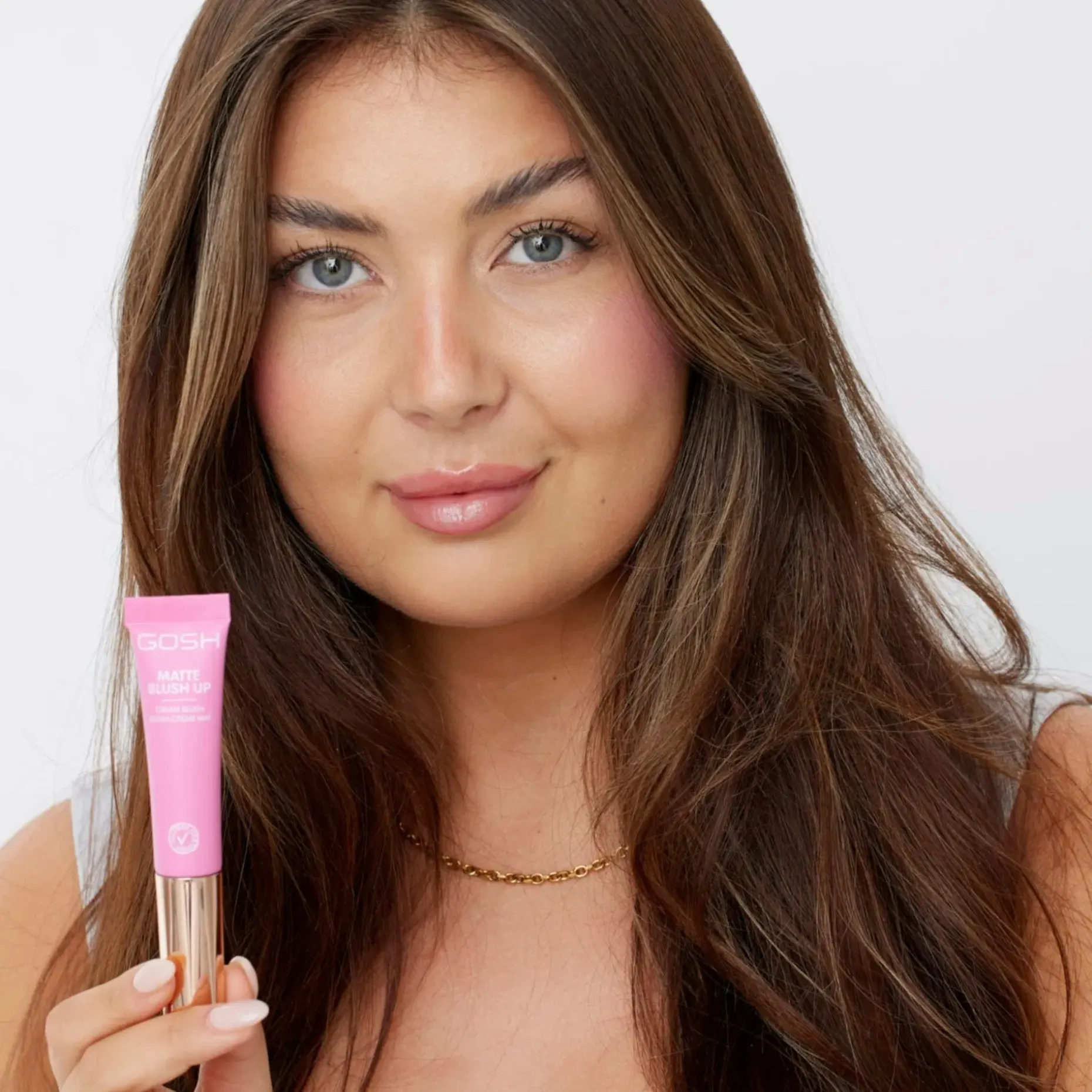 GOSH Matte Blush Up poskipuna 14 ml