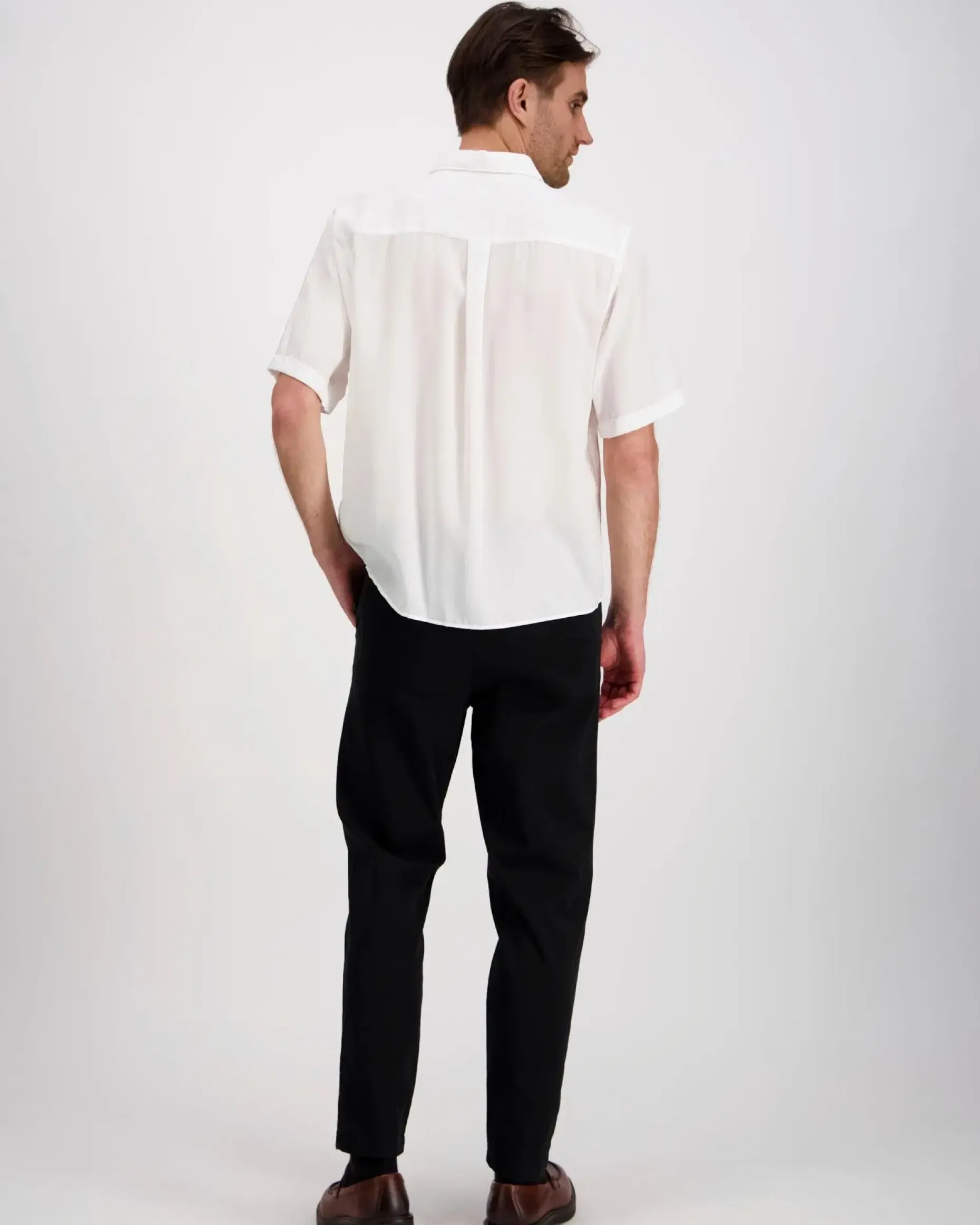 J.Lindeberg Reg SS light tencel shirt lyhythihainen kauluspaita