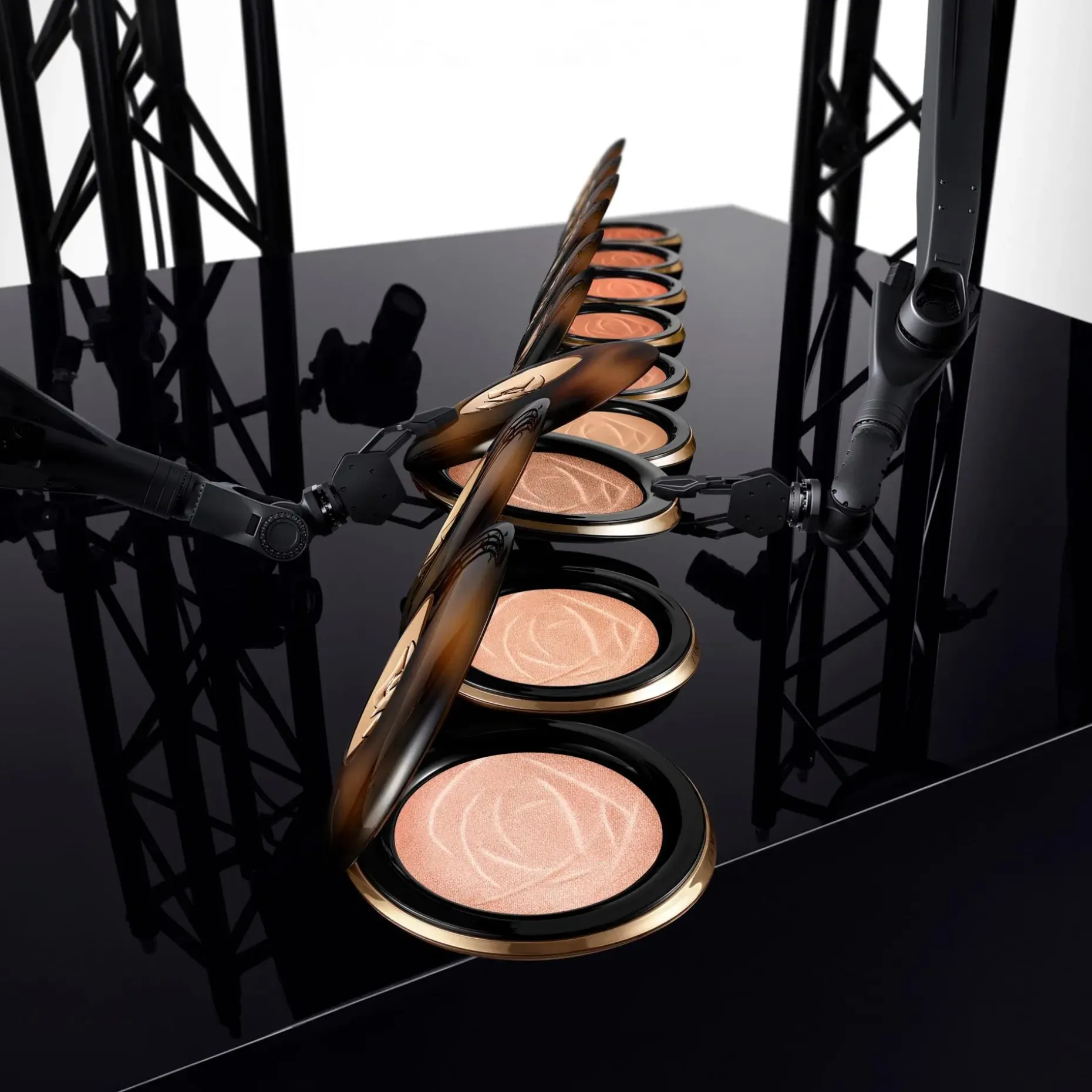 Lancôme Teint Idole Ultra Wear C.E. Skin Transforming Bronzer aurinkopuuteri 10 g