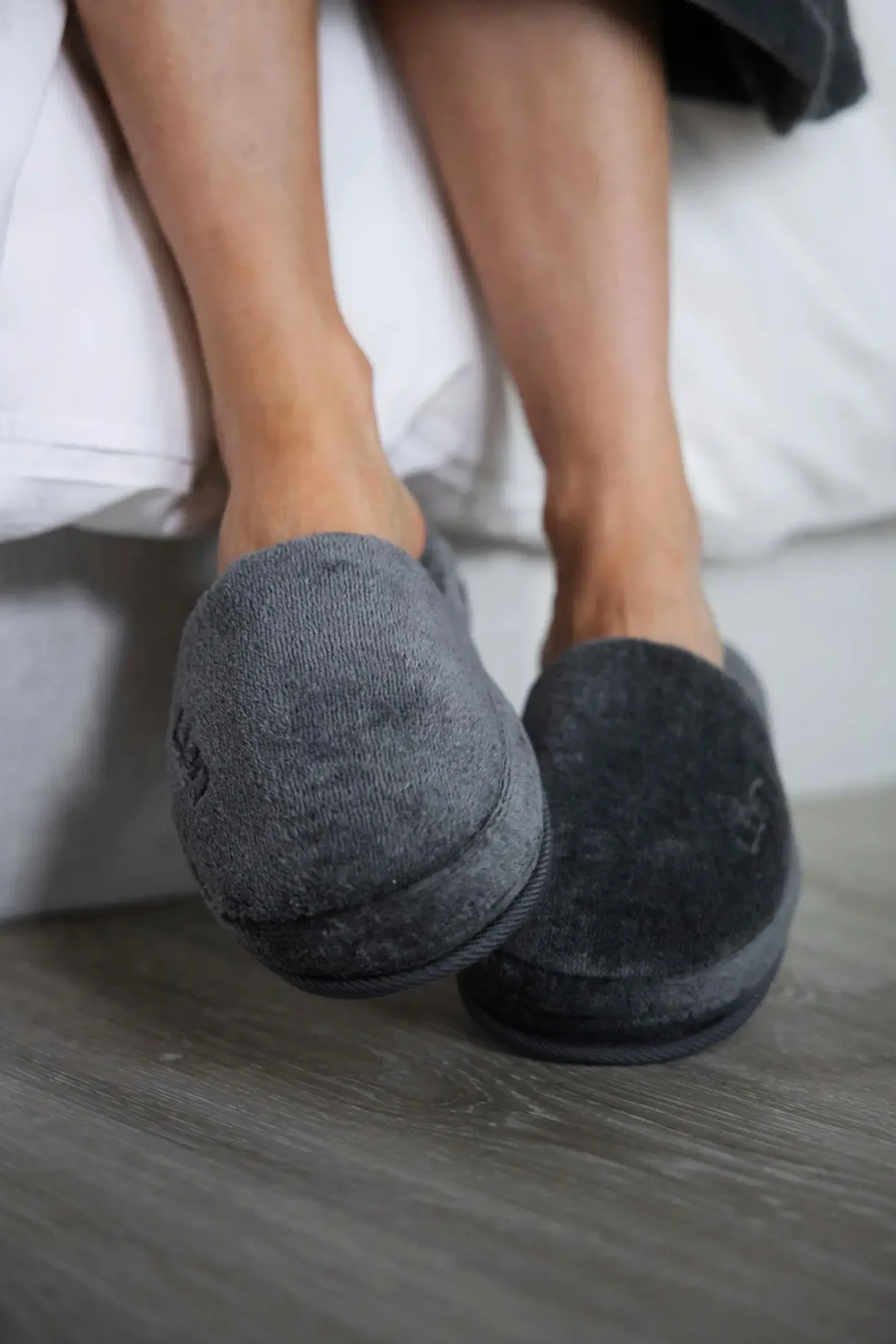 Luin Living Haven kylpytossut S/M dark grey