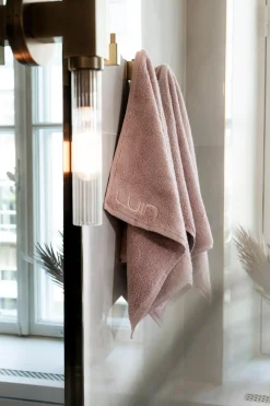 Luin Living Your Home Your Spa käsipyyhe 50x80 cm dusty rose