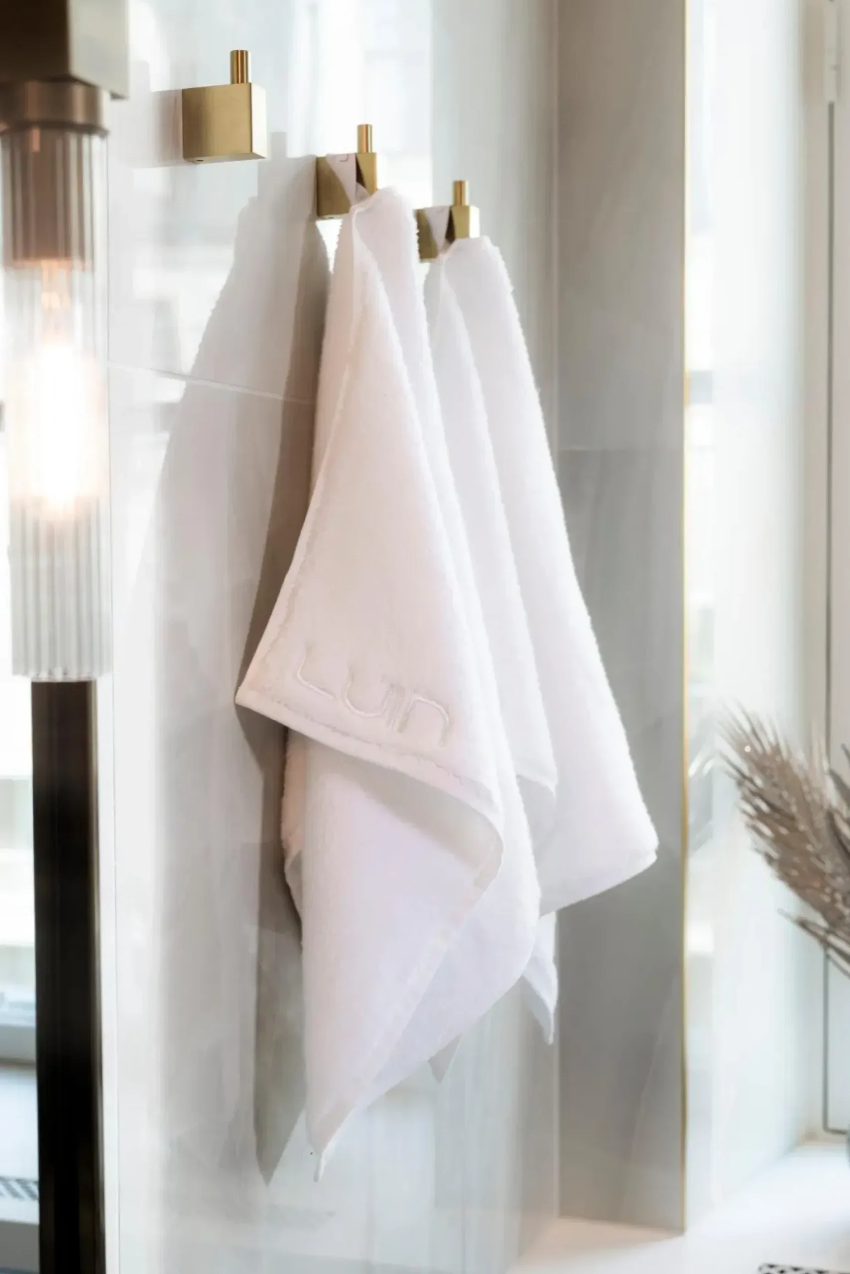 Luin Living Your Home Your Spa käsipyyhe 50x80 cm snow