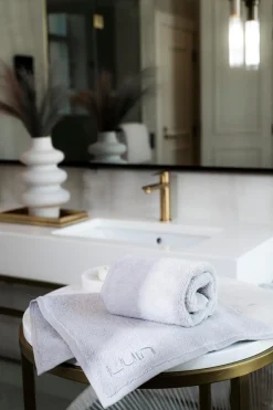Luin Living Your Home Your Spa kasvopyyhe 30x50 cm pearl grey