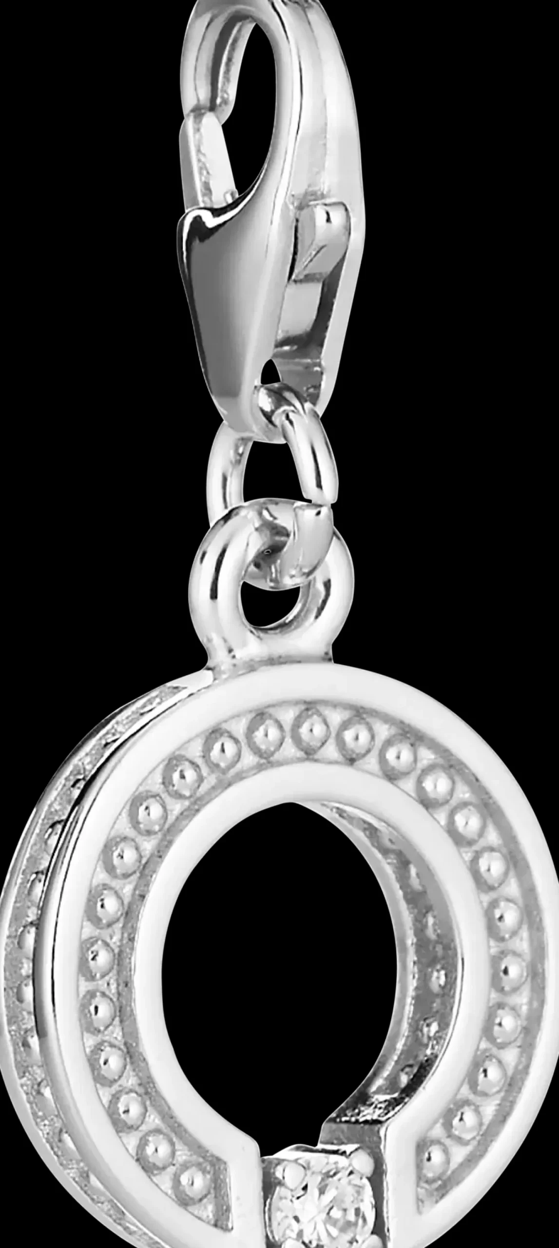 Lumoava Aina charm