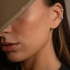 Lumoava Aina Ear Cuff korvakoru