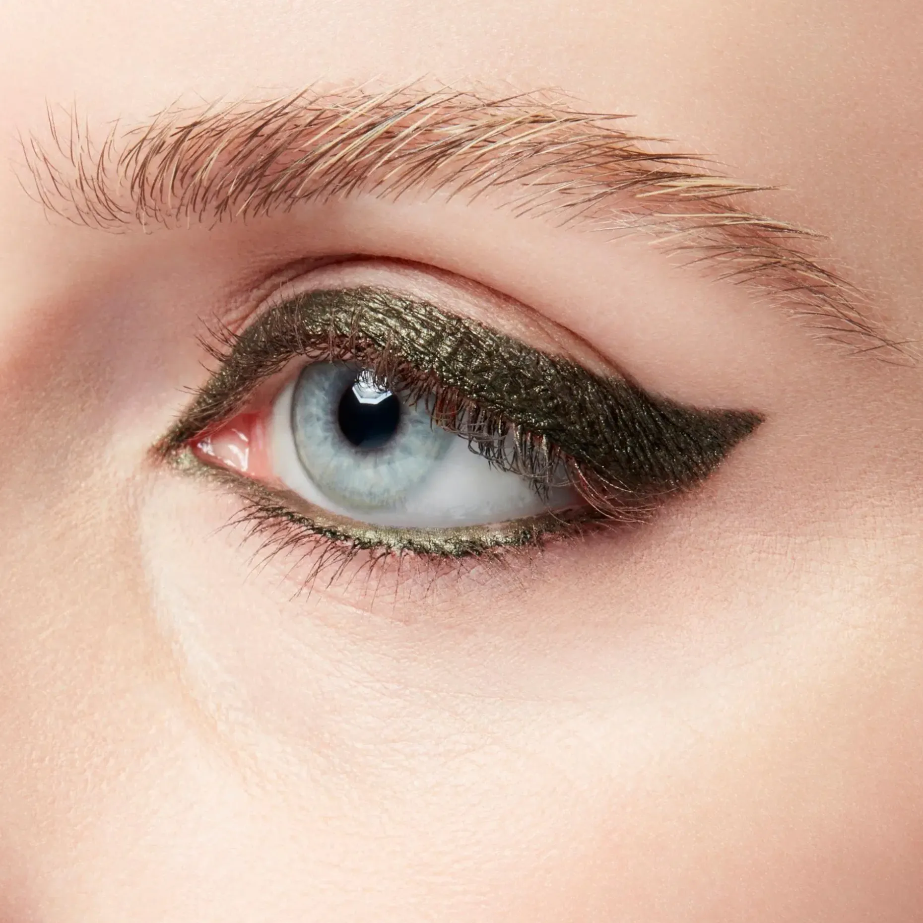 MAC Colour Excess Gel Pencil Eye Liner silmänrajauskynä 0,35 g
