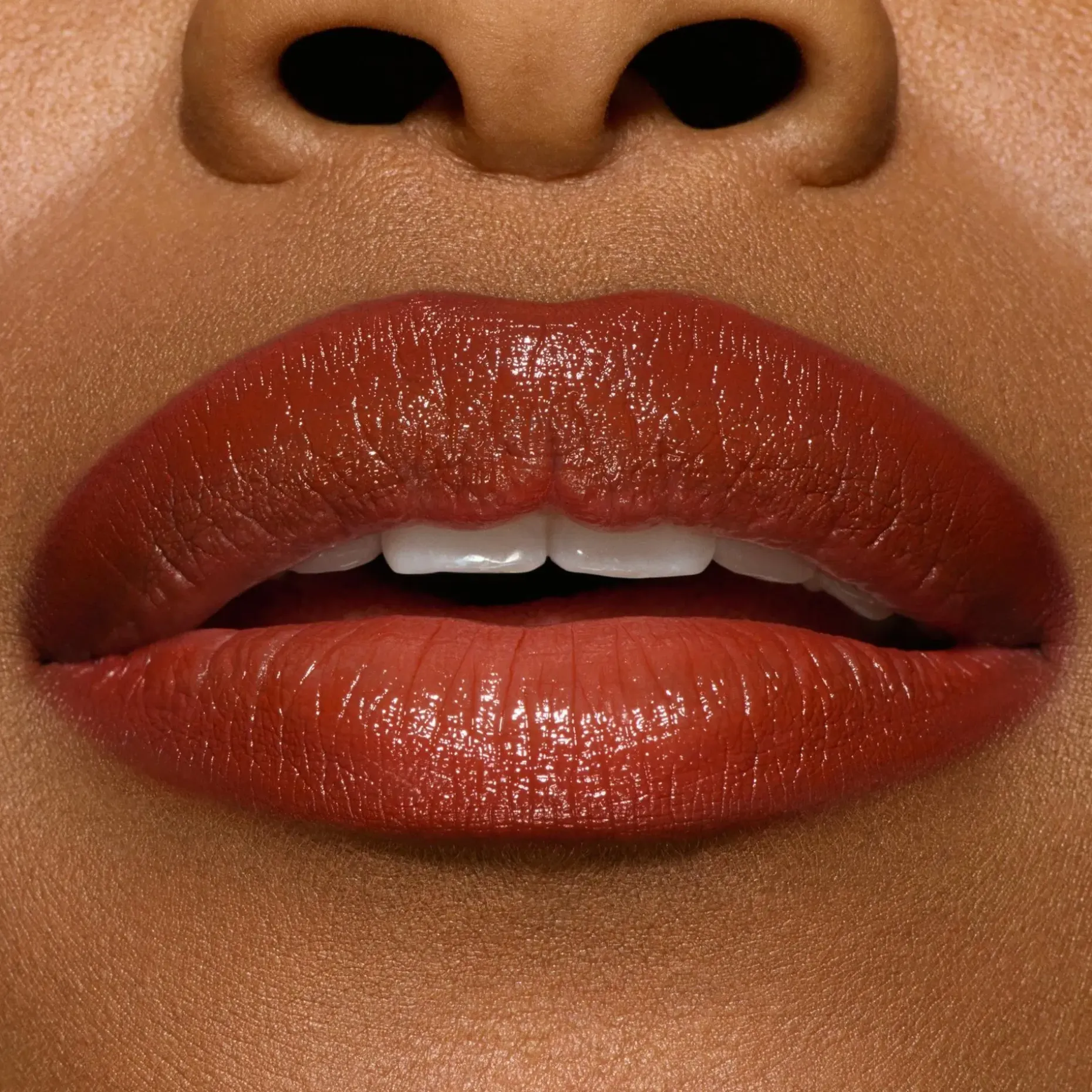 MAC Cosmetics Lipglazer Glossy Liner -huultenrajauskynä 0,25 g