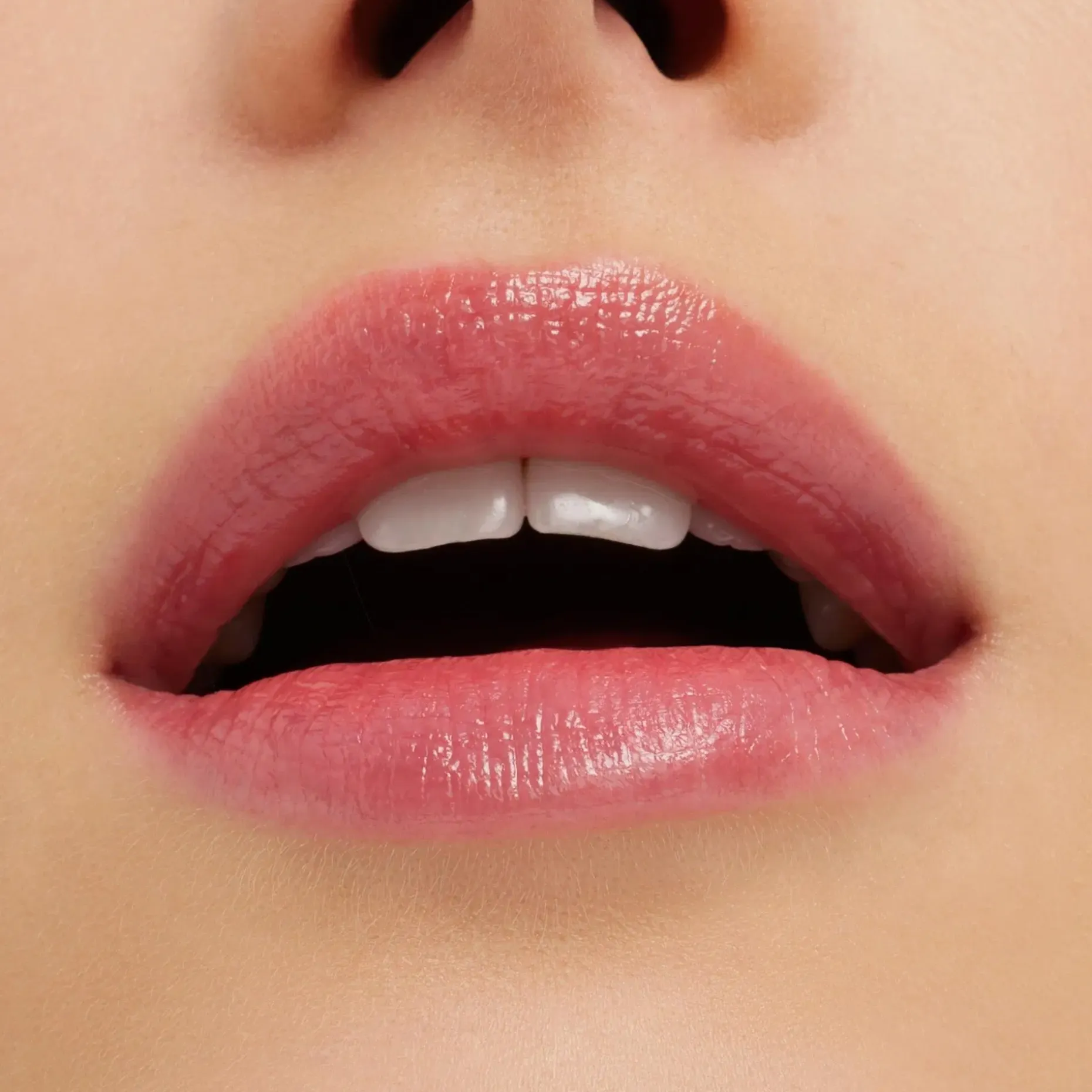 MAC Glow Play Tendertalk Lip Balm huulivoide 3,14 g