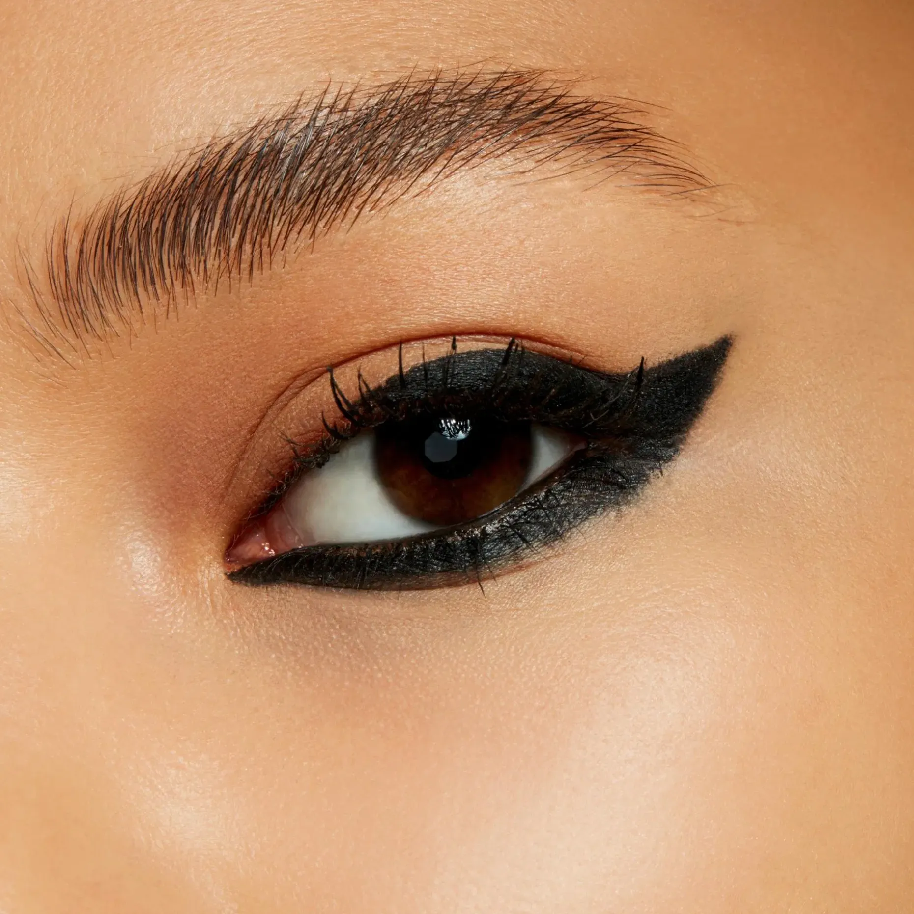MAC Kohl Power Eye Pencil silmänrajauskynä 1,5 g