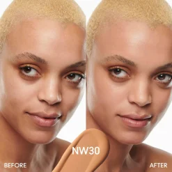 MAC Studio Radiance Serum-Powered Foundation meikkivoide 30 ml