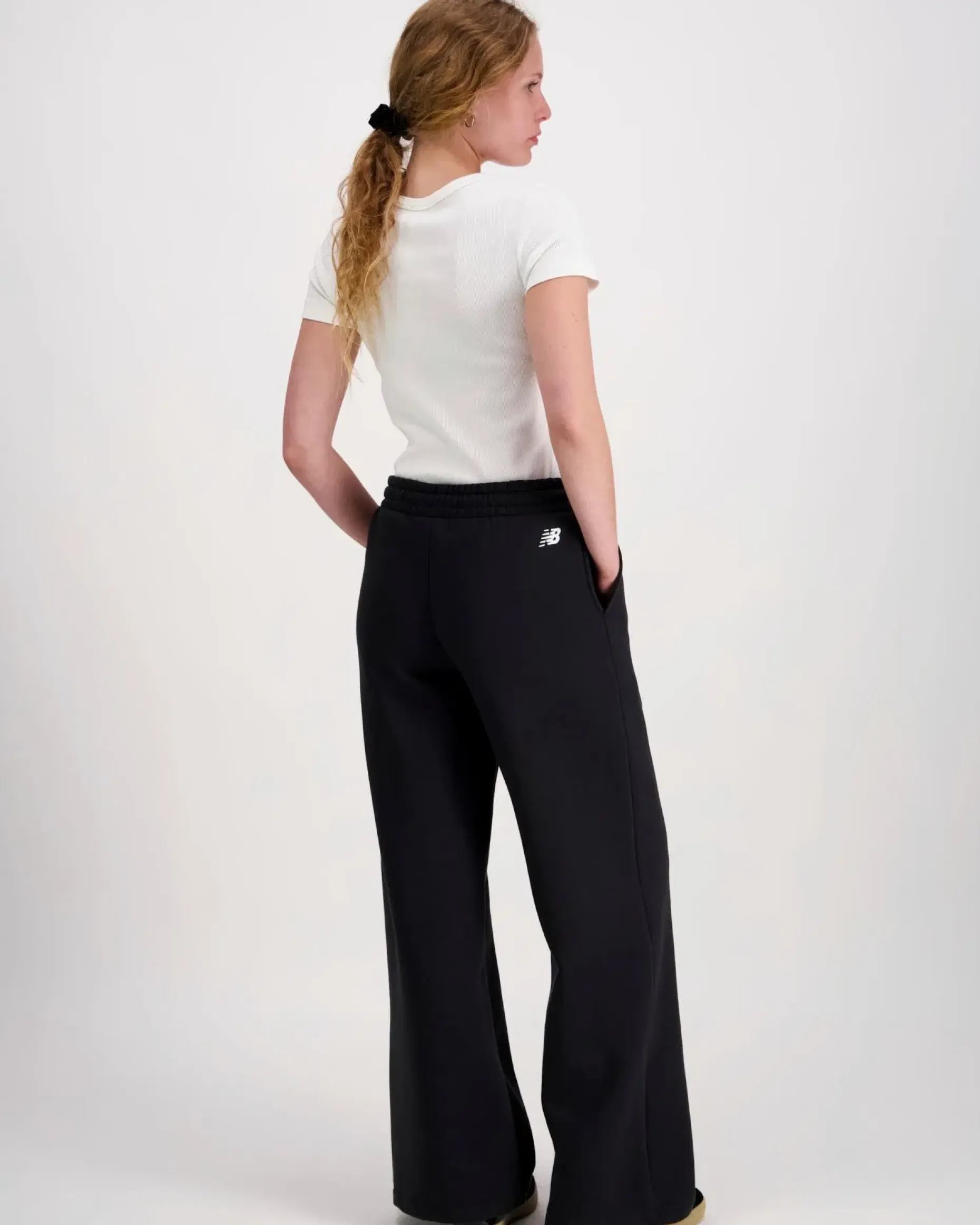 New Balance Linear Heritage Fleece Wide Leg housut