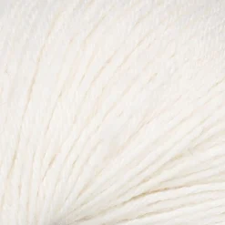 Novita lanka Helene 50 g veil 0071
