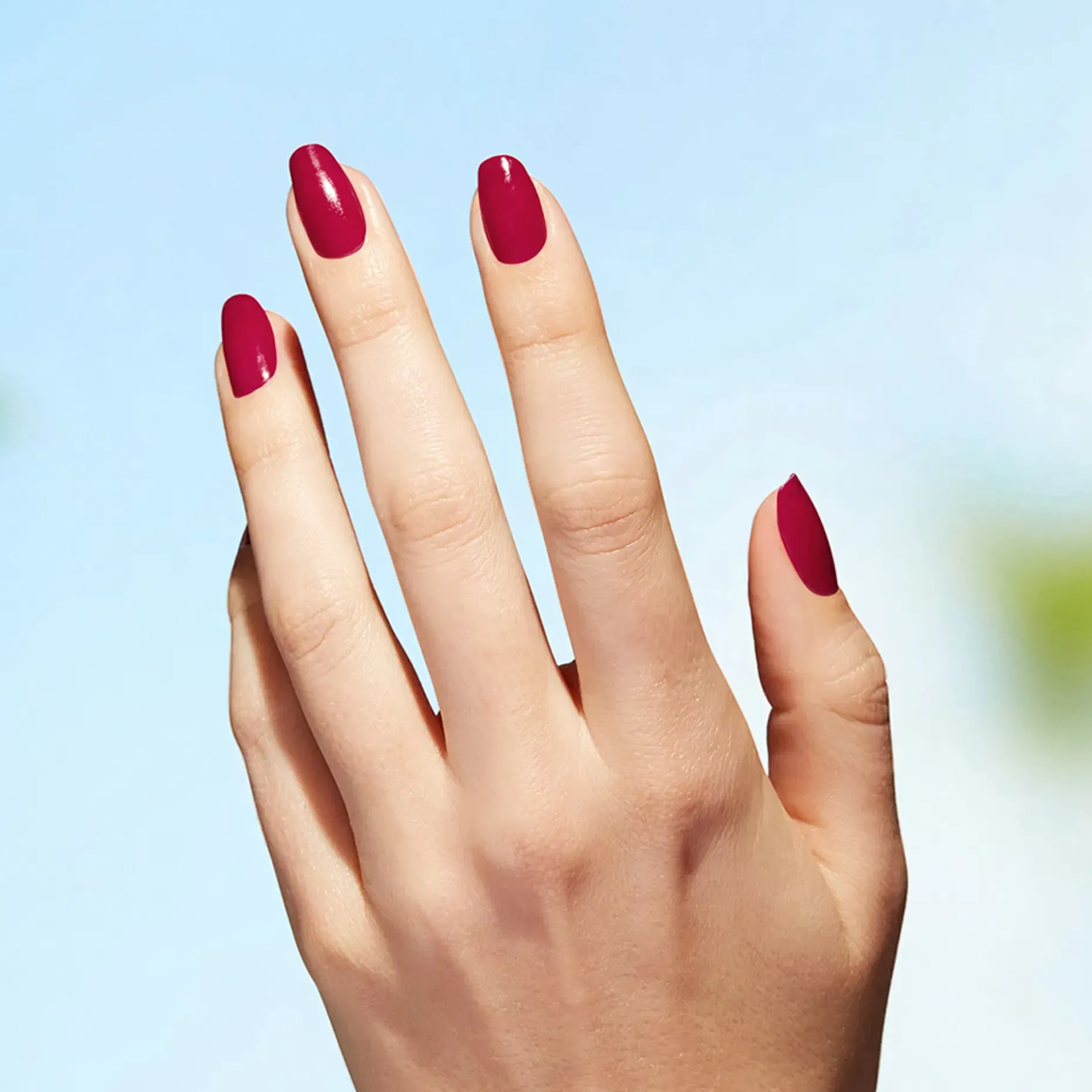 OPI Nature Strong Lacquer kynsilakka 15 ml