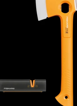 Retkikirves Fiskars X13 + teroitin setti