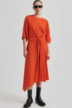 Second Female Elvas mekko