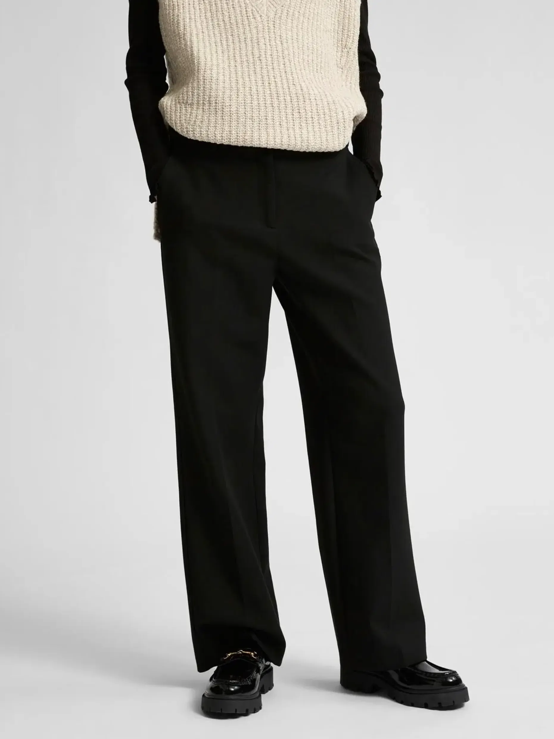 Selected Femme SLFRita leveälahkeiset housut