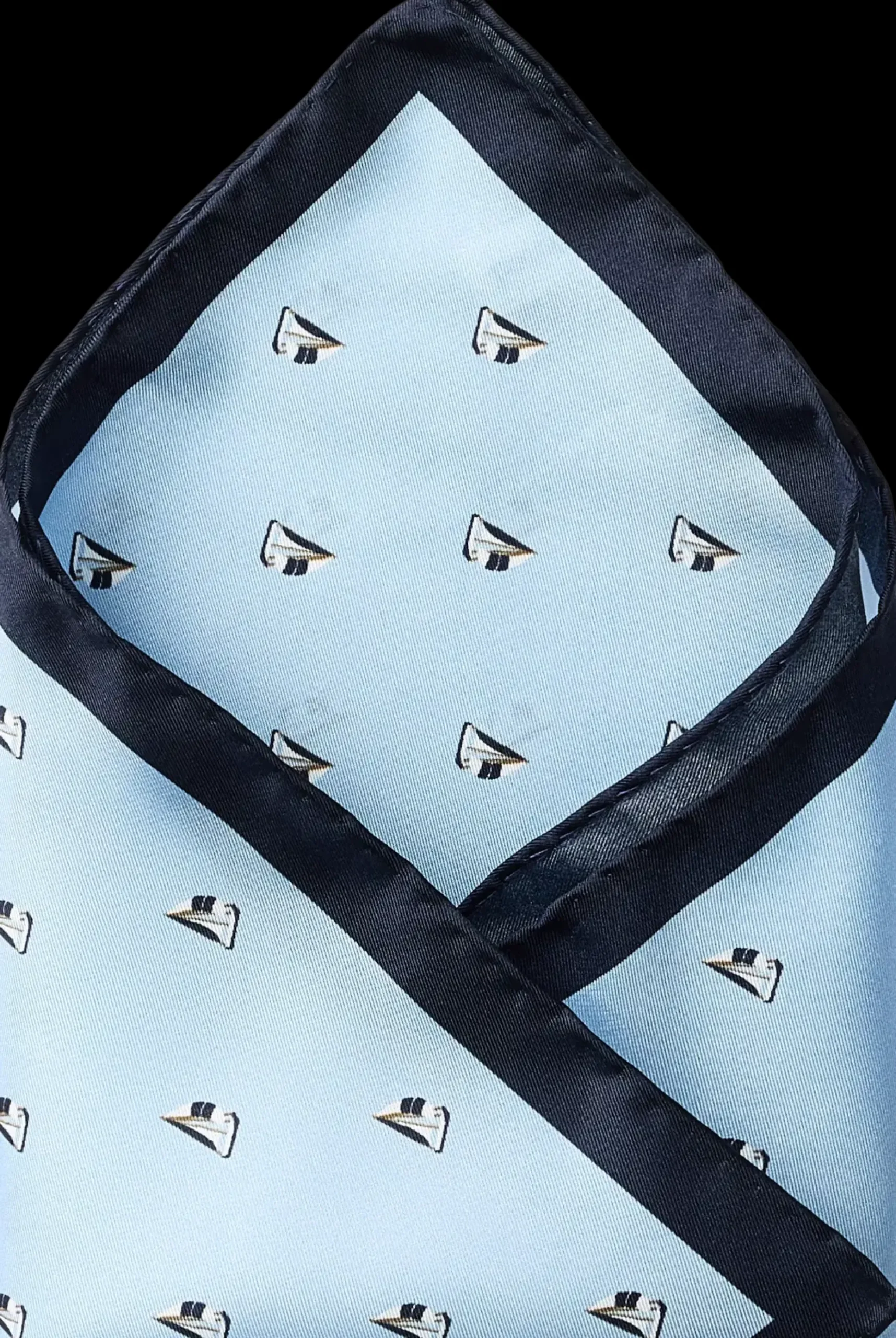 Selected Slhlandon silk hankie taskuliina