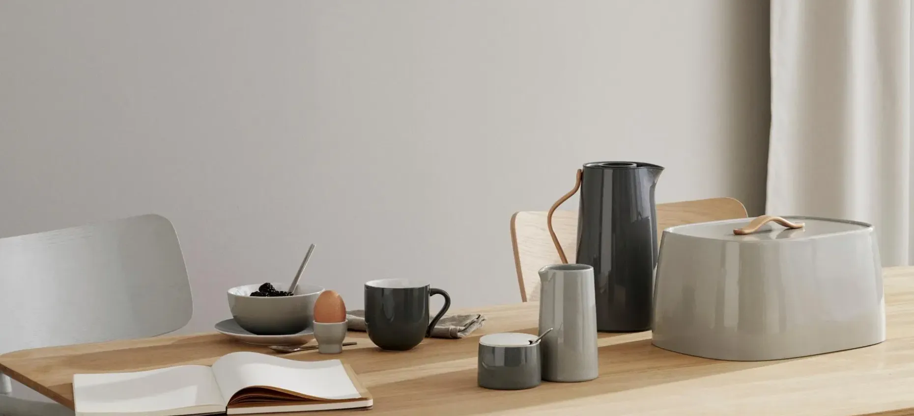 Stelton Emma kahvitermoskannu 1,2 l, tummanharmaa