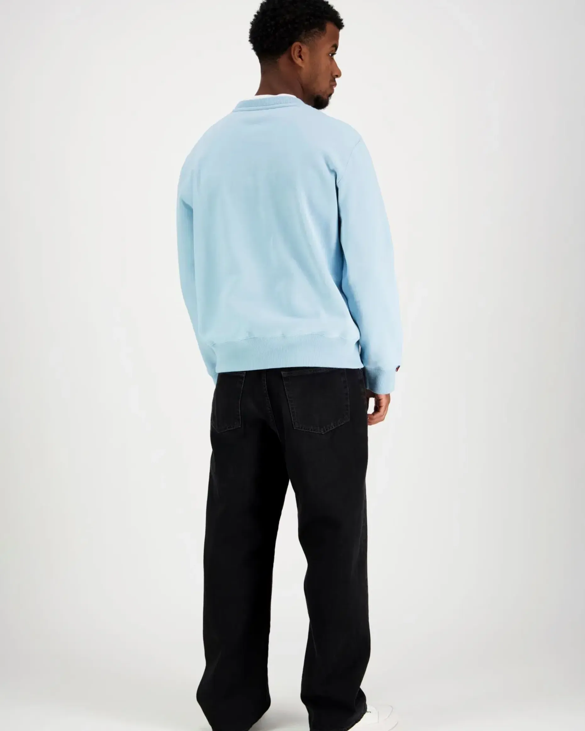 Superdry Essential logo college