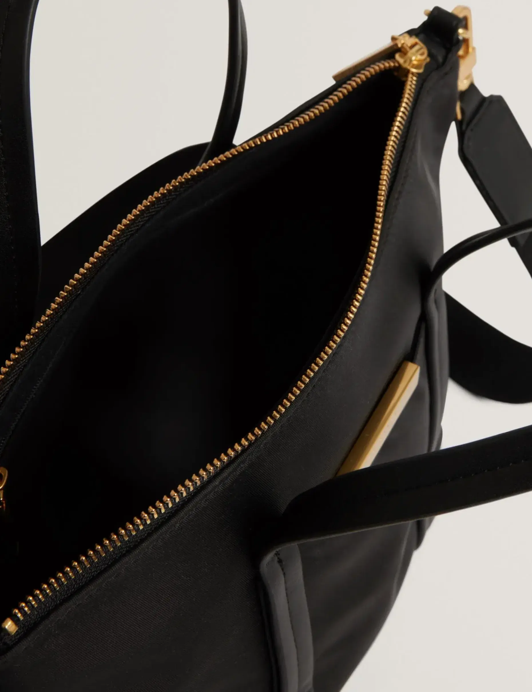 Ted Baker Nykkie nylon mini tote käsilaukku